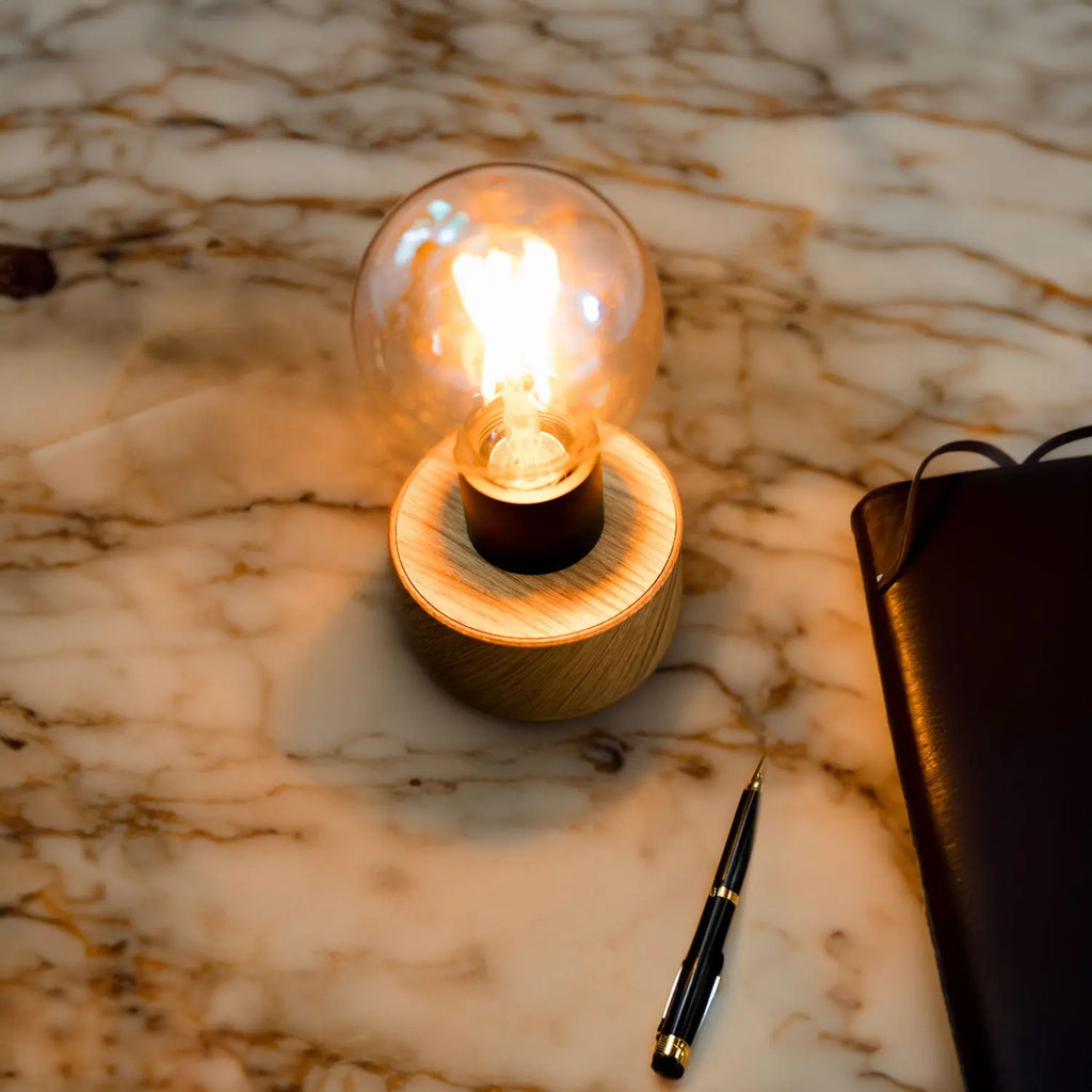 Tischlampe Holz NaturGlow  Handgefertigte Eleganz für Ihr Zuhause Gofurnit